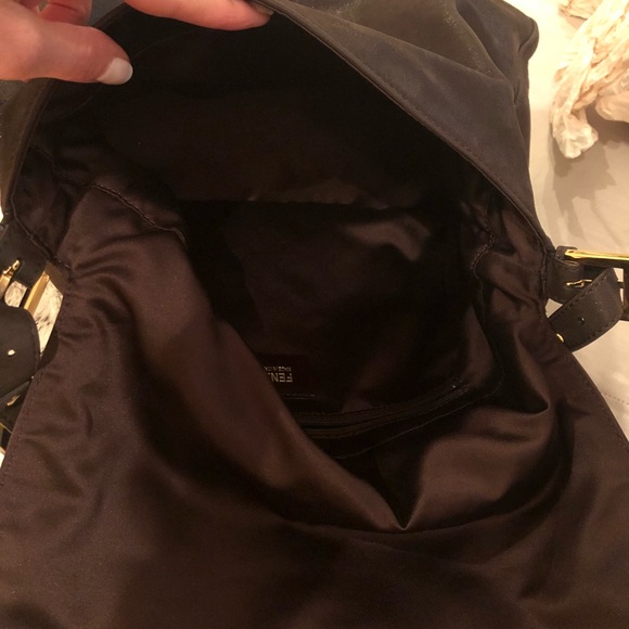 Super Sale! 💕 Fendi HandBag - Picture 8 of 8